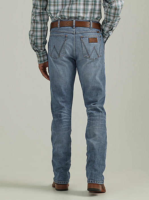 Men s Wrangler Retro Slim Boot Jeans Henderson s Western Store
