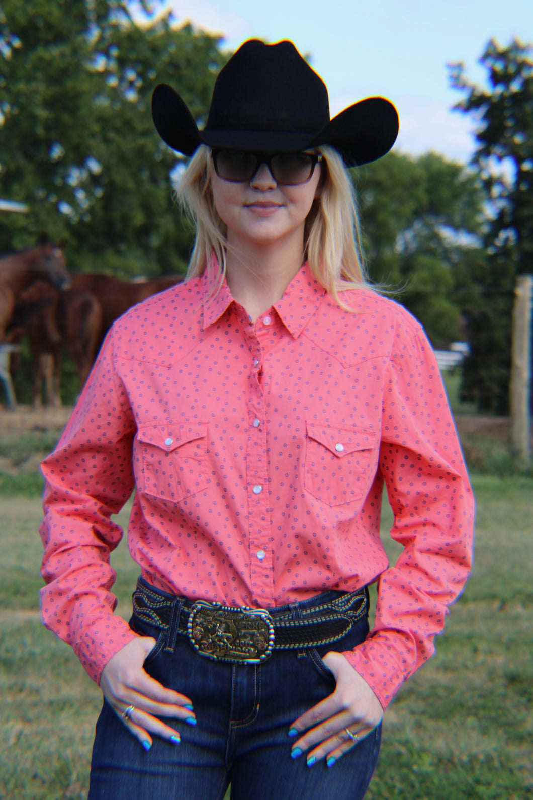 Ladies Rough Stock ~ Coral