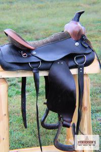 Load image into Gallery viewer, Used Western Saddle