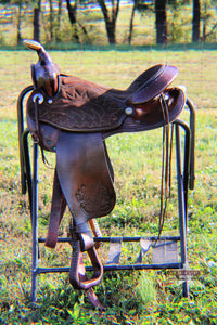 Load image into Gallery viewer, Used Western Saddle