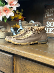 Load image into Gallery viewer, Chukka Driving Moc by Twisted X ~ Toasted Coconut